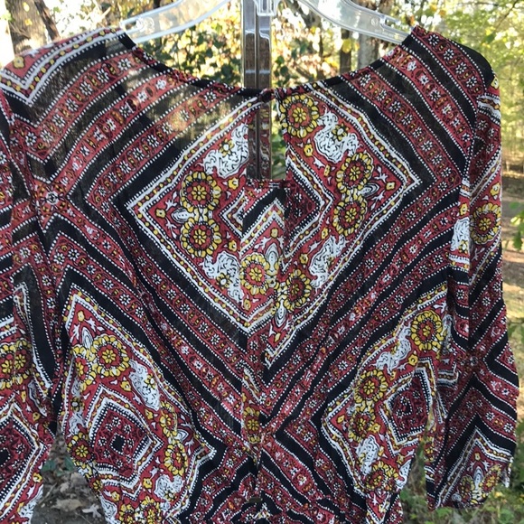 O’Neill Open Back 3/4 Sleeves Romper Floral Diamond Design Shorts Side Pockets S - Picture 4 of 11